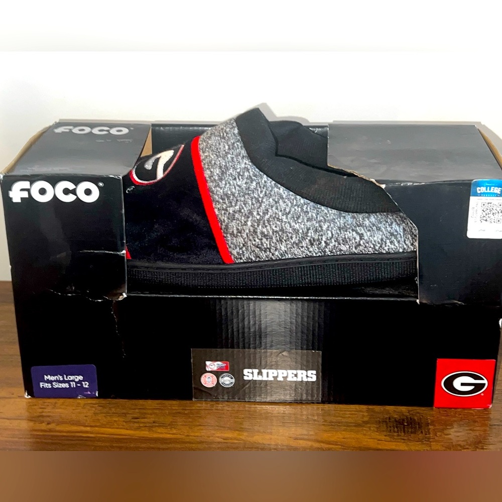 FOCO bulldog slippers